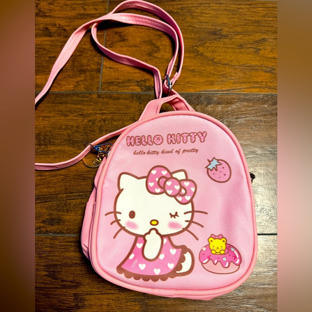 Hello Kitty Kind Of Pretty Little Girl Hand Bag/Wallet